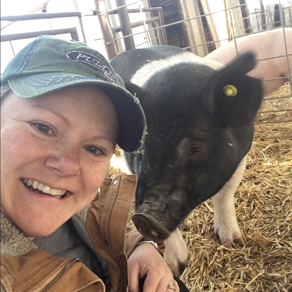 Meet your Posher, Amy - Picture 1 of 1